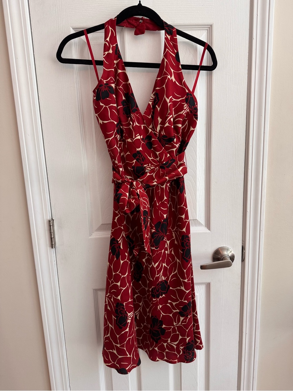ANN TAYLOR 100% Silk Belted Floral Halter Dress Size 0P